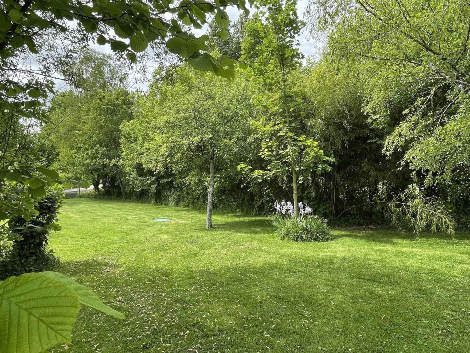 Maison Percheronne Spacieuse Avec Billard, Babyfoot, Et Jardin Clos, Animaux Bienvenus ! - Fr-1-497-65 La Mesniere Exteriör bild