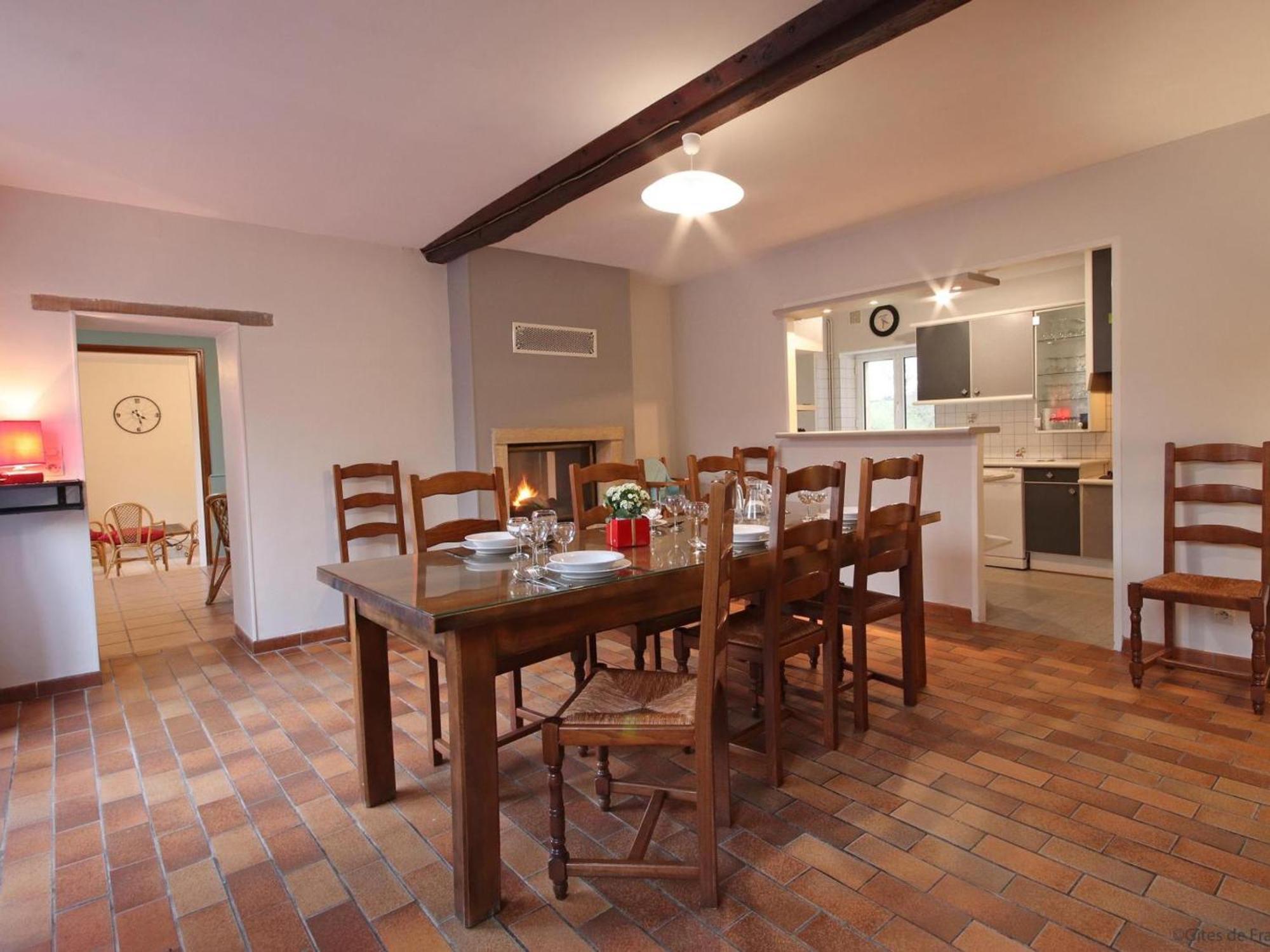 Maison Percheronne Spacieuse Avec Billard, Babyfoot, Et Jardin Clos, Animaux Bienvenus ! - Fr-1-497-65 La Mesniere Exteriör bild