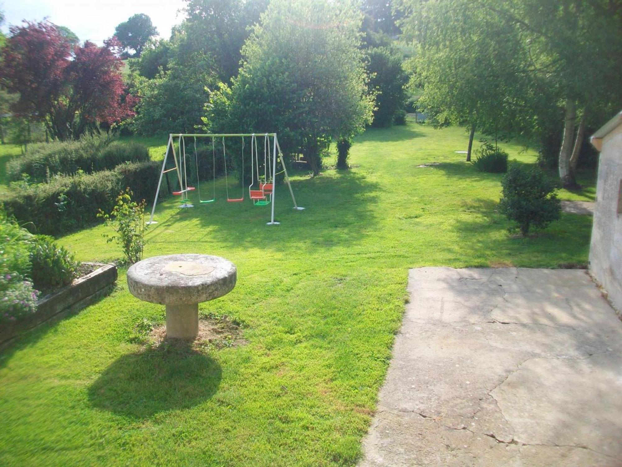 Maison Percheronne Spacieuse Avec Billard, Babyfoot, Et Jardin Clos, Animaux Bienvenus ! - Fr-1-497-65 La Mesniere Exteriör bild
